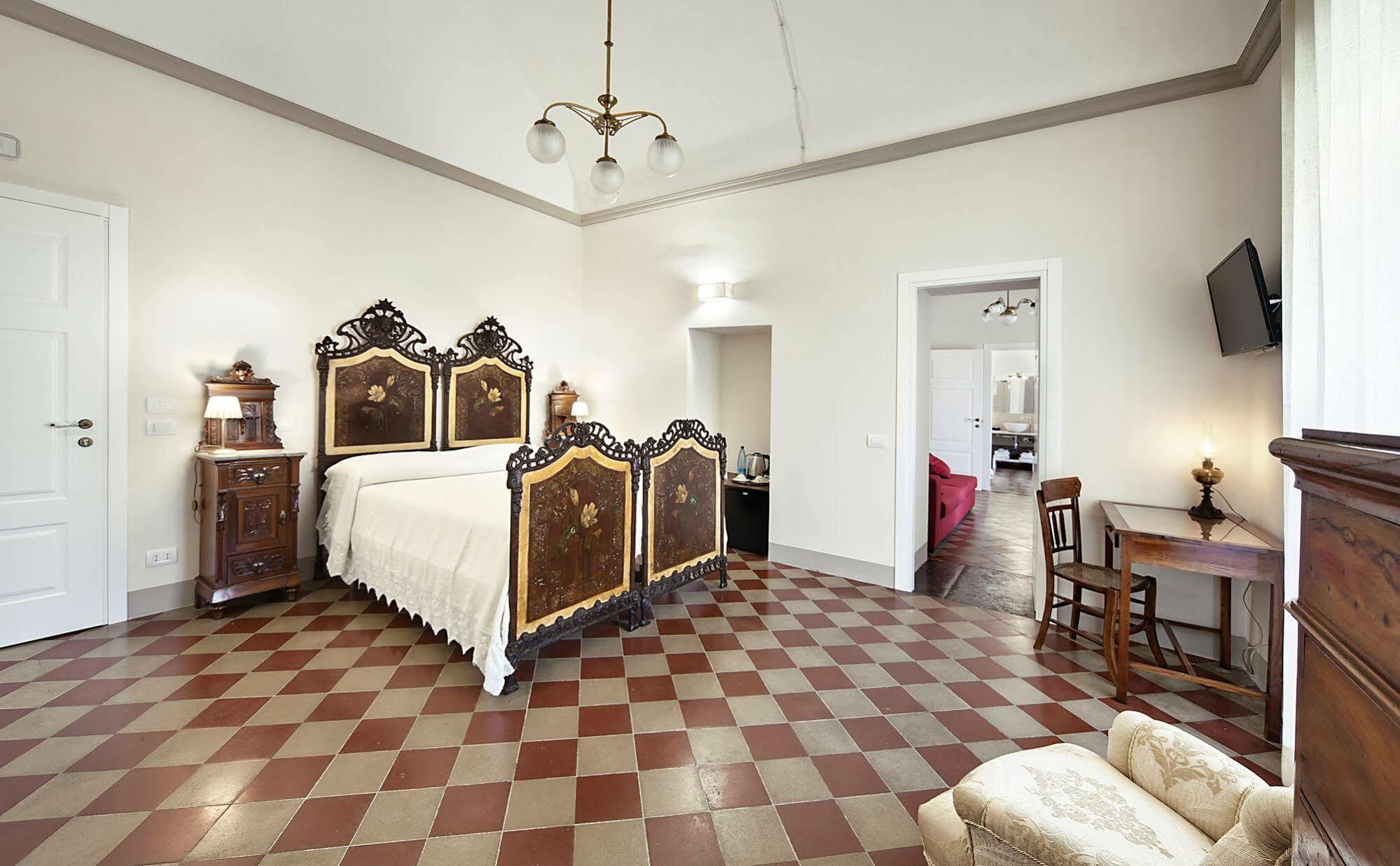 Epoca - Camere Con Stile รากูซา ภายนอก รูปภาพ